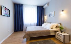 New Studio, Metro Yaroslava Mudroho And Universytet - Chernyshevska Str 95-3